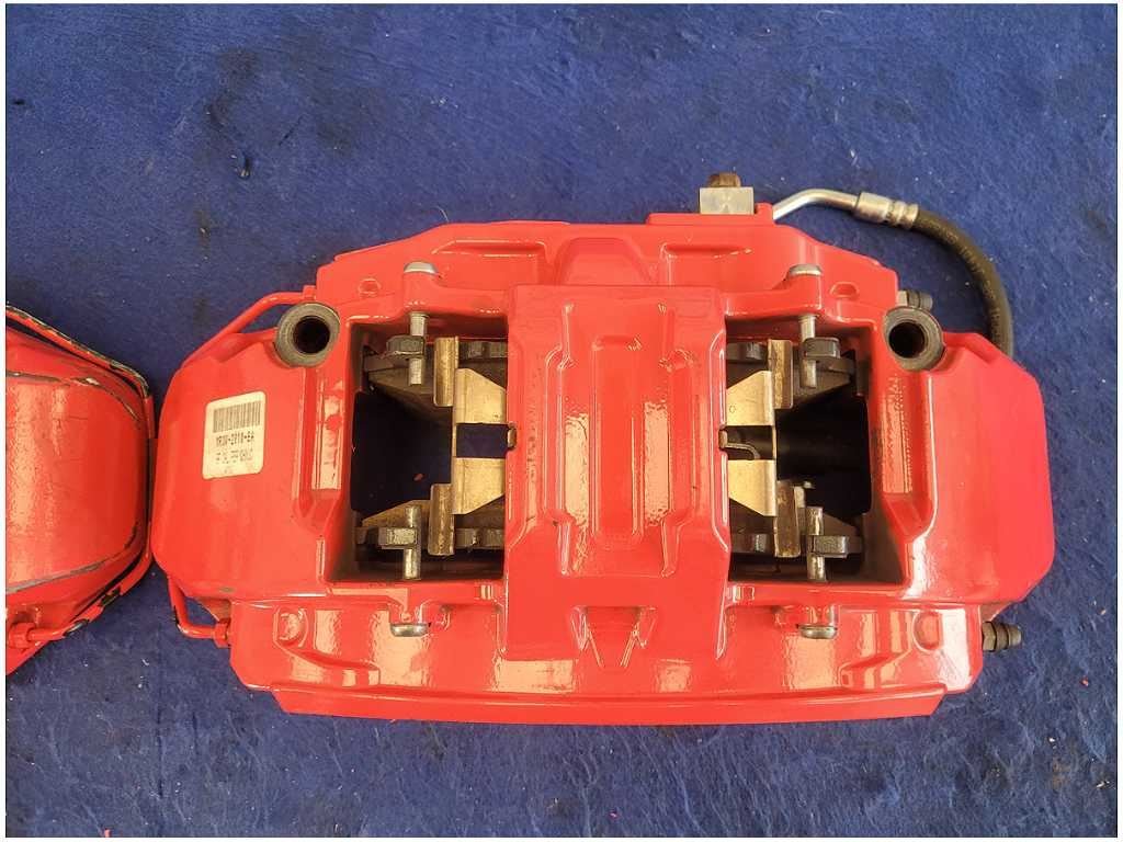 2020 - 2022 Ford Mustang Shelby GT500 Pair Front Brembo Brake Calipers *Read 2357 - The Parts Farm