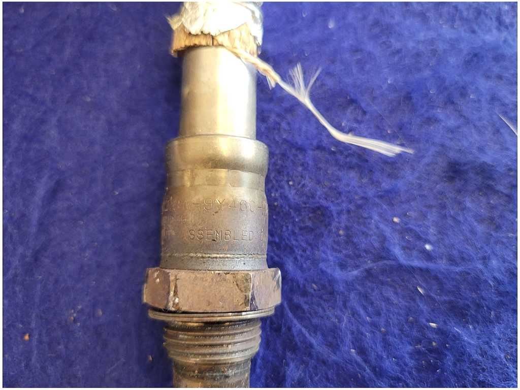2020 - 2023 Ford Mustang Shelby GT500 Driver Front Upstream o2 Sensor Exhaust FH - The Parts Farm
