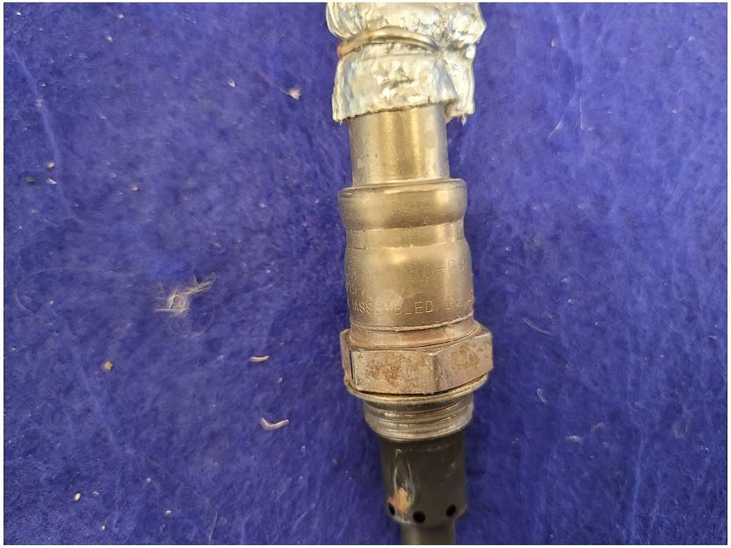 2020 - 2023 Ford Mustang Shelby GT500 Driver Front Upstream o2 Sensor Exhaust FH - The Parts Farm