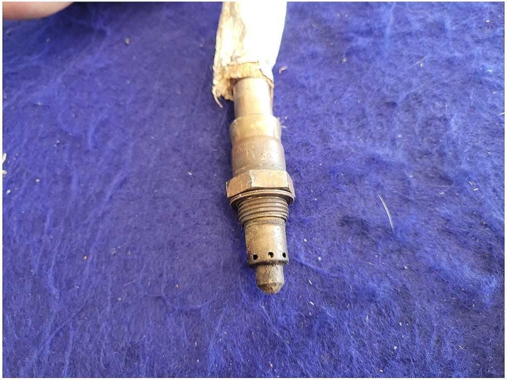 2020 - 2023 Ford Mustang Shelby GT500 Driver Front Upstream o2 Sensor Exhaust FH - The Parts Farm