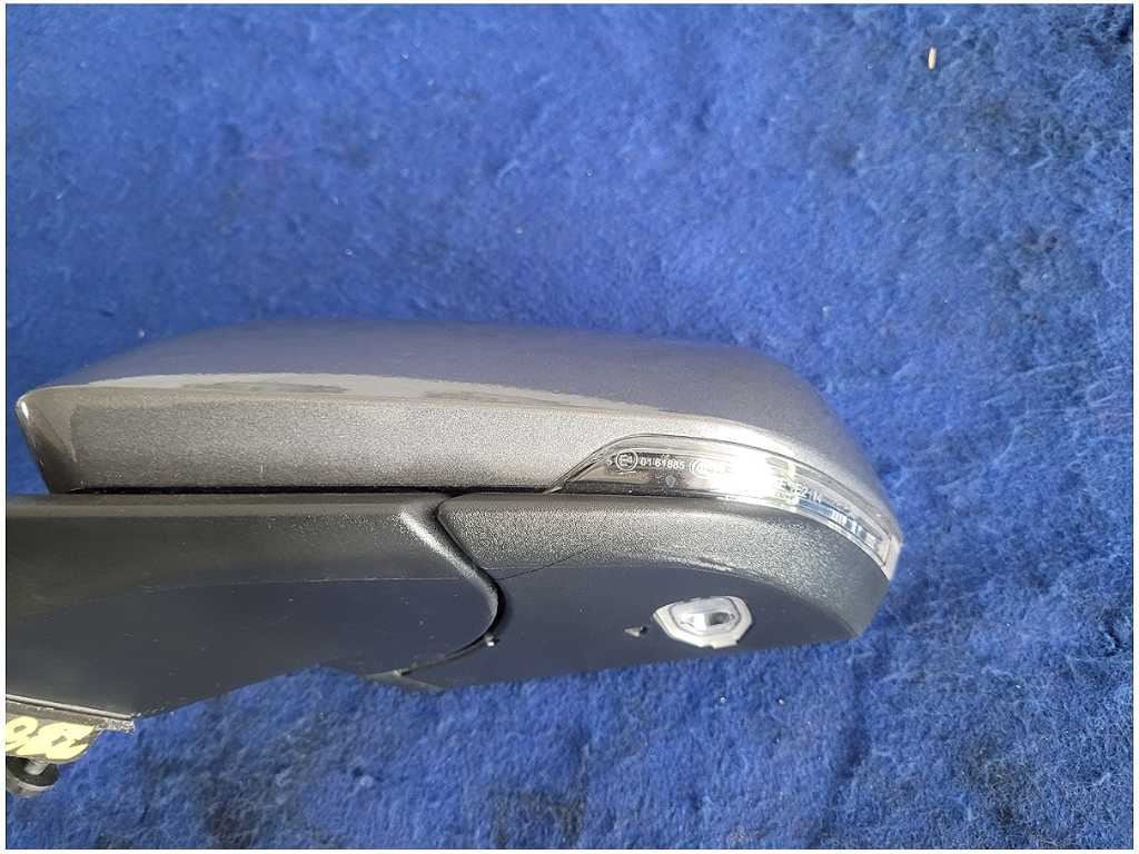 2021-2023 Ford Mustang GT S550 Driver Rear View Mirror Memory Paint M7 2887 - The Parts Farm