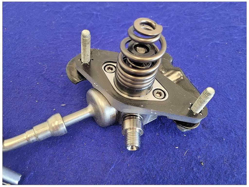 2022 - 2024 Chevrolet Camaro SS OEM NTO Fuel Pump Assembly Direct Injection C43 - The Parts Farm
