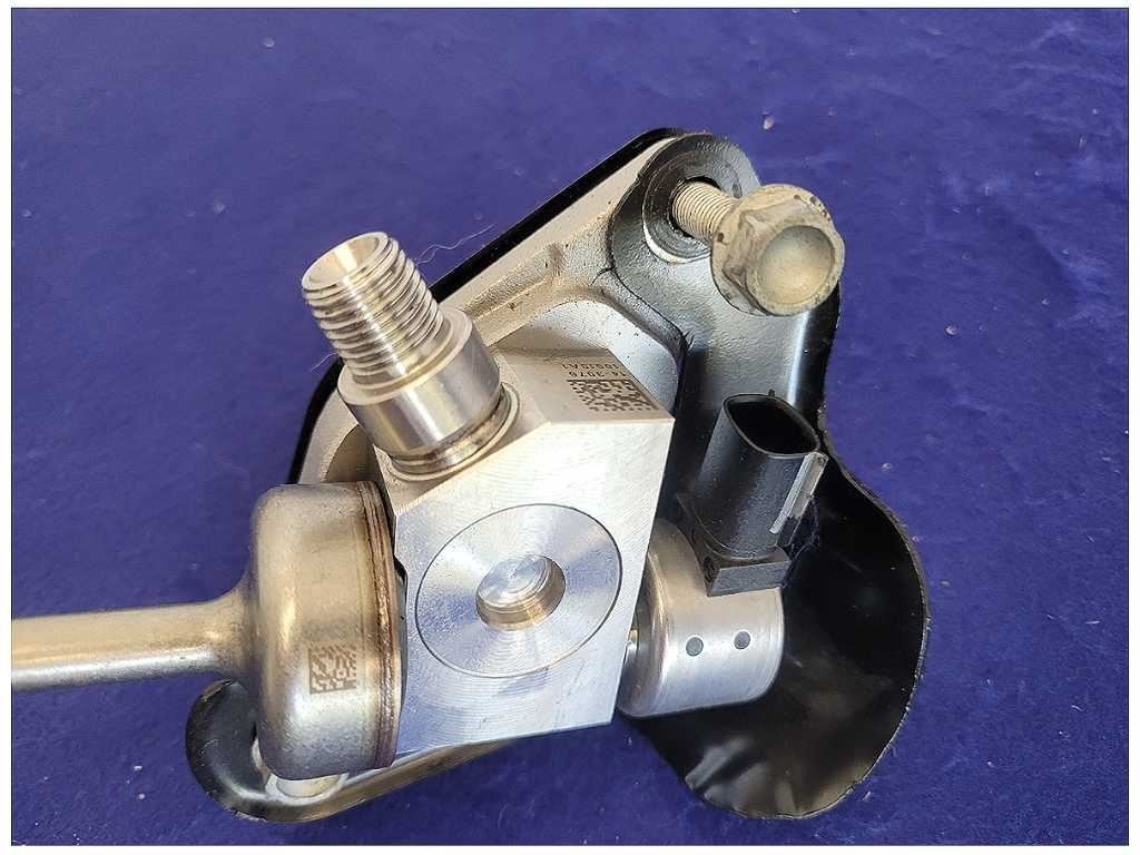 2022 - 2024 Chevrolet Camaro SS OEM NTO Fuel Pump Assembly Direct Injection C43 - The Parts Farm