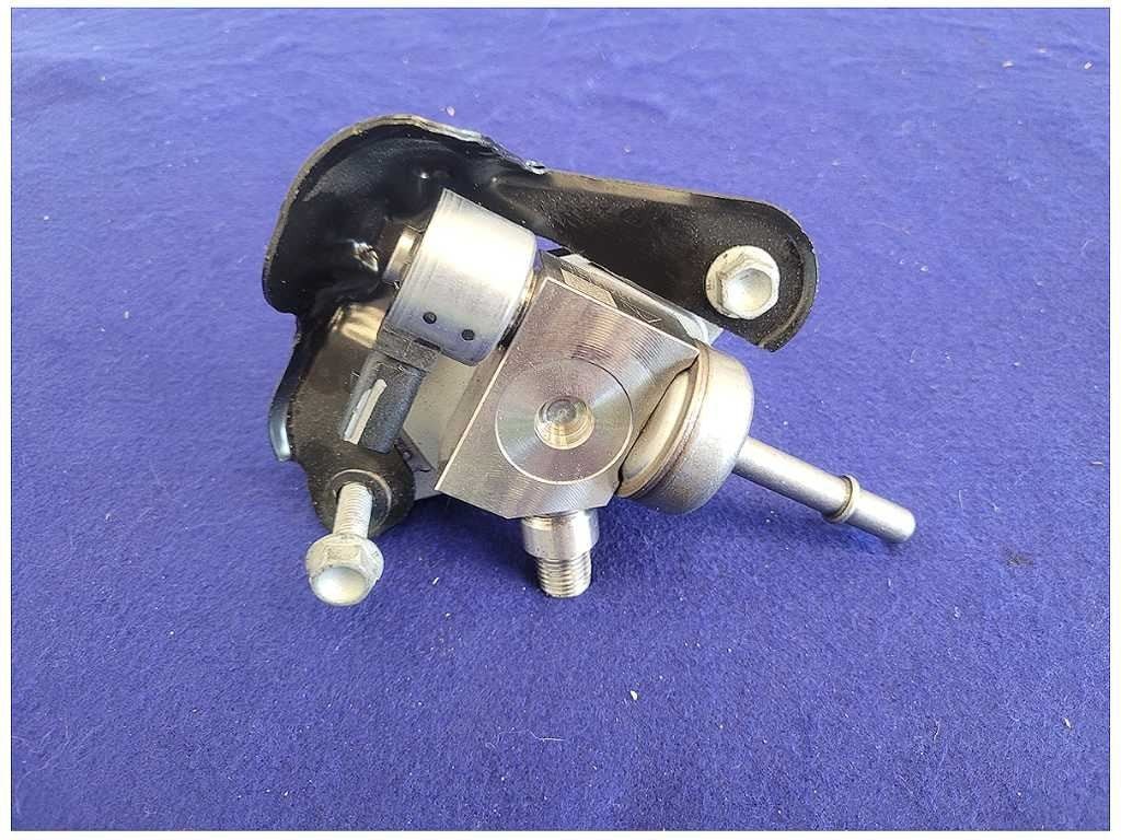 2022 - 2024 Chevrolet Camaro SS OEM NTO Fuel Pump Assembly Direct Injection C43 - The Parts Farm