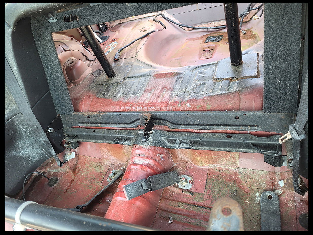 Stock 1500. 2004 Ford Mustang Cobra Coupe COD Frame Shell Body Cage
