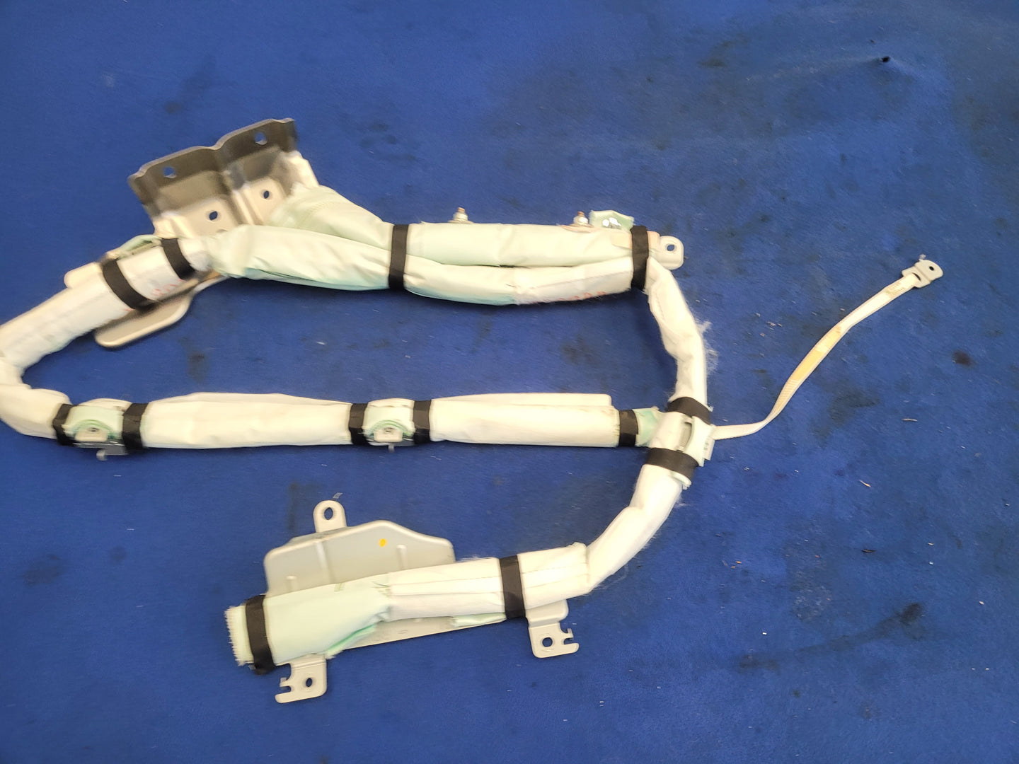 2012 Nissan Leaf Passenger Roof Curtain Air Bag 1856 - The Parts Farm