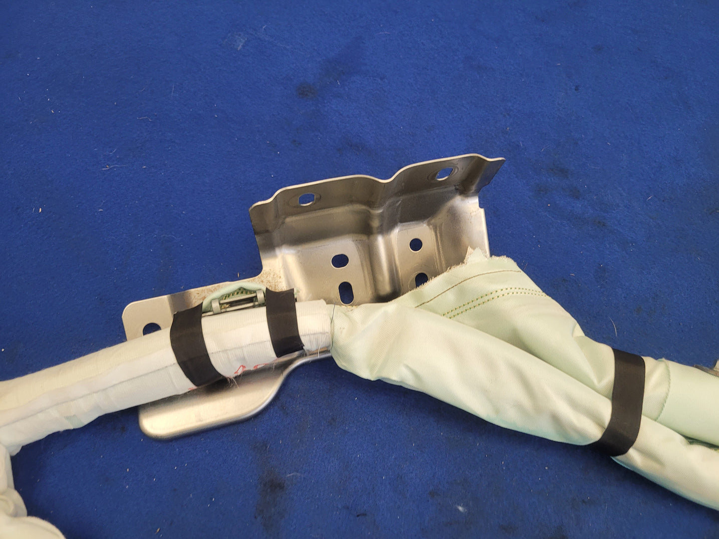 2012 Nissan Leaf Passenger Roof Curtain Air Bag 1856 - The Parts Farm