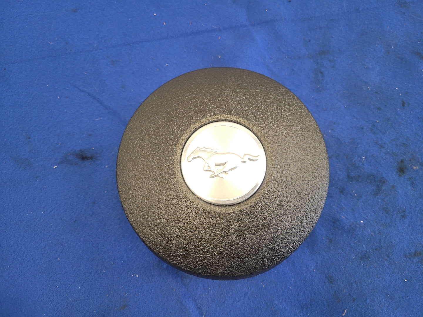 2011-2014 Ford Mustang GT Driver Steering Wheel Air Bag Dash Left 2468 - The Parts Farm