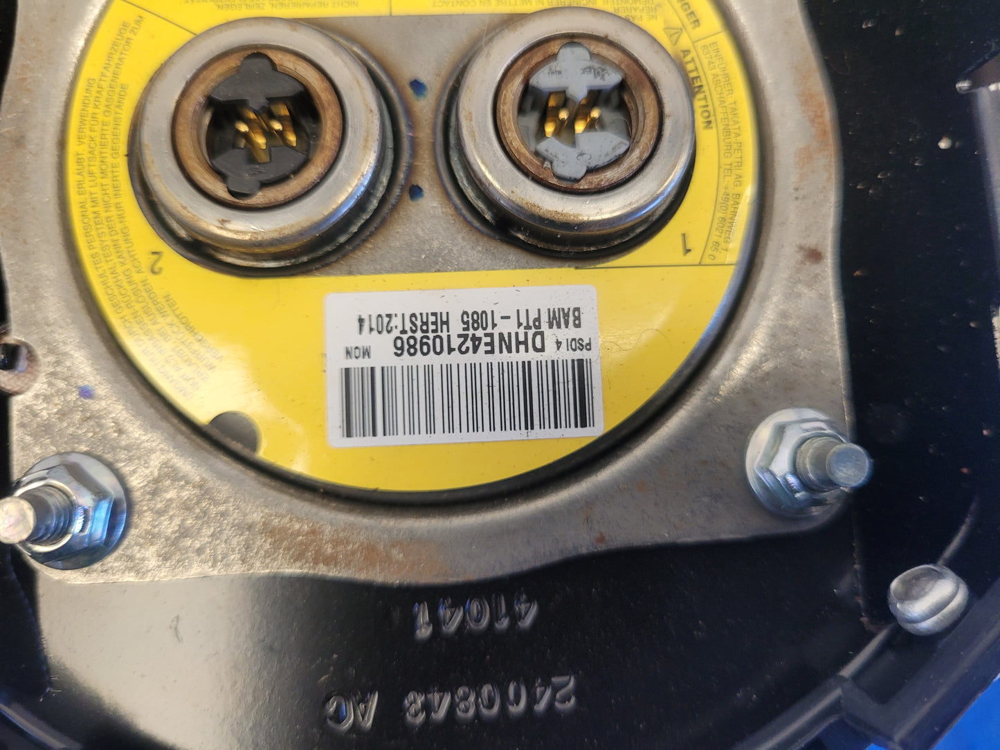 2011-2014 Ford Mustang GT Driver Steering Wheel Air Bag Dash Left 2468 - The Parts Farm