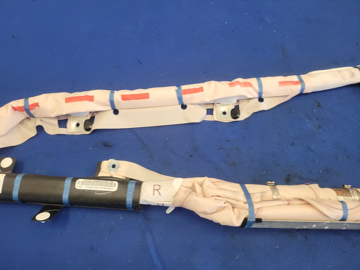 2015-2017 Ford Mustang GT S550 Passenger Roof or Curtain Air Bag 2467 - The Parts Farm