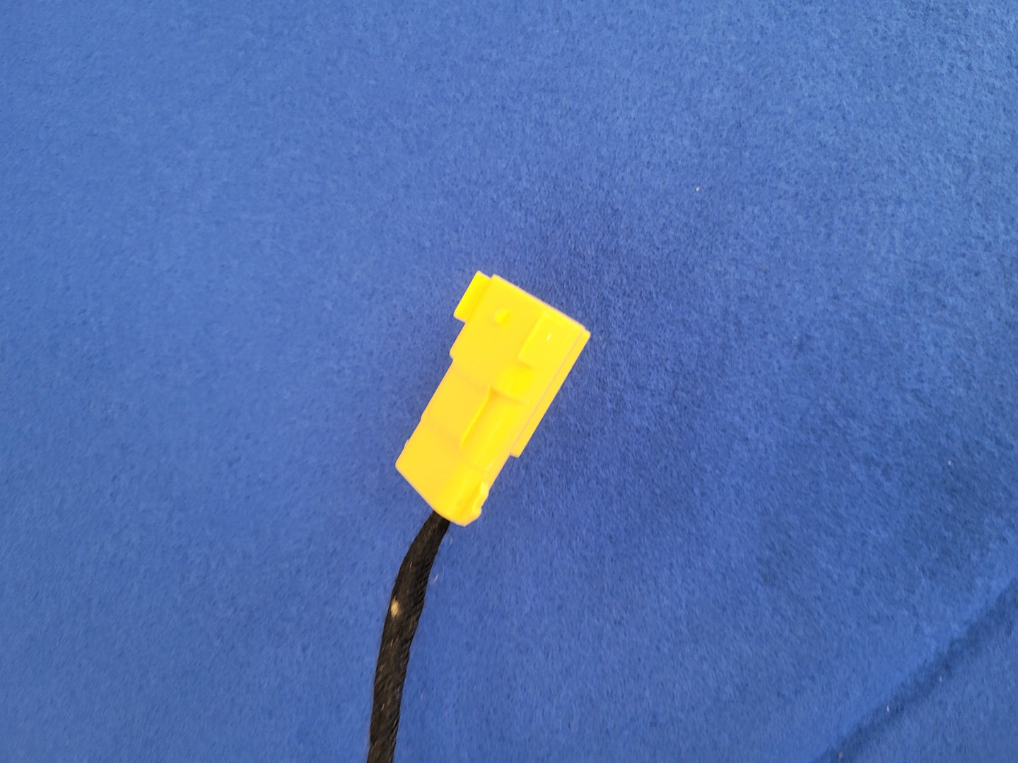 2015 Dodge Challenger SRT8 Driver Roof or Curtain Air Bag 2484 - The Parts Farm