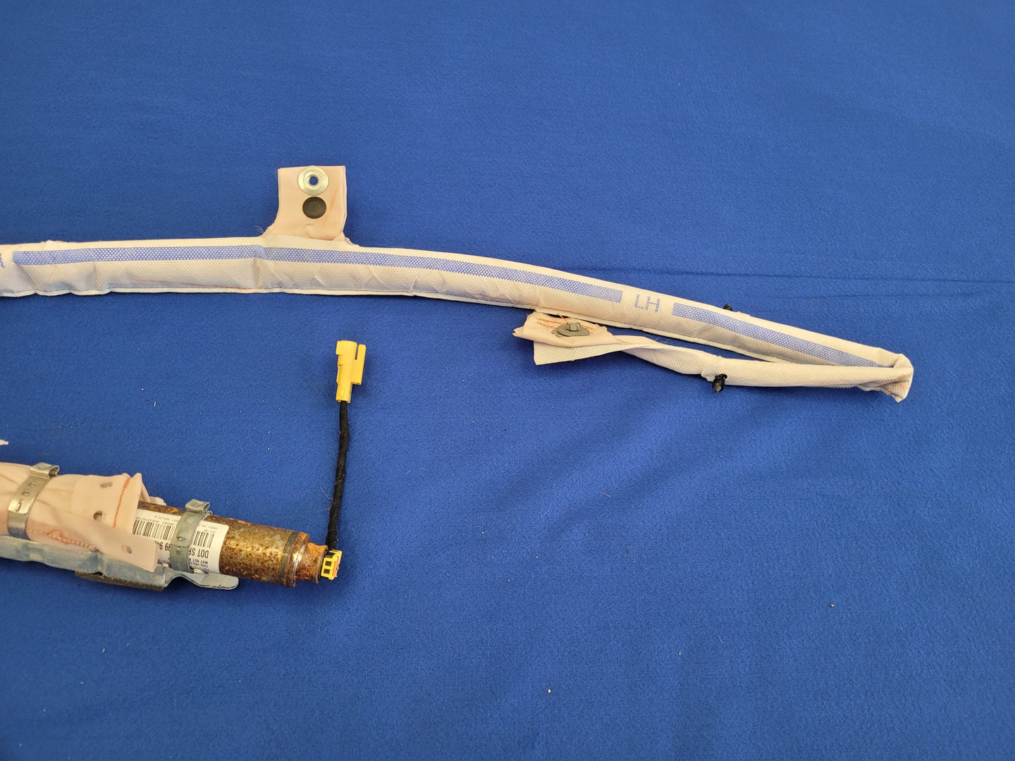 2015 Dodge Challenger SRT8 Driver Roof or Curtain Air Bag 2484 - The Parts Farm