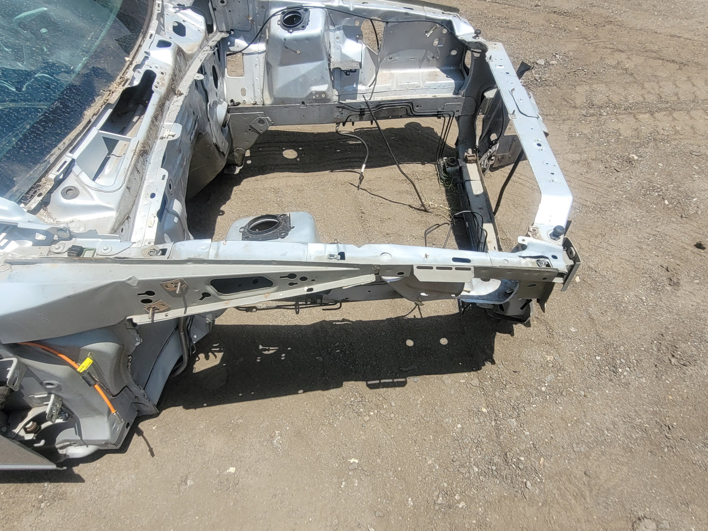 Stock 2573. 2004 Ford Mustang Cobra Coupe Salvage Title Frame Shell
