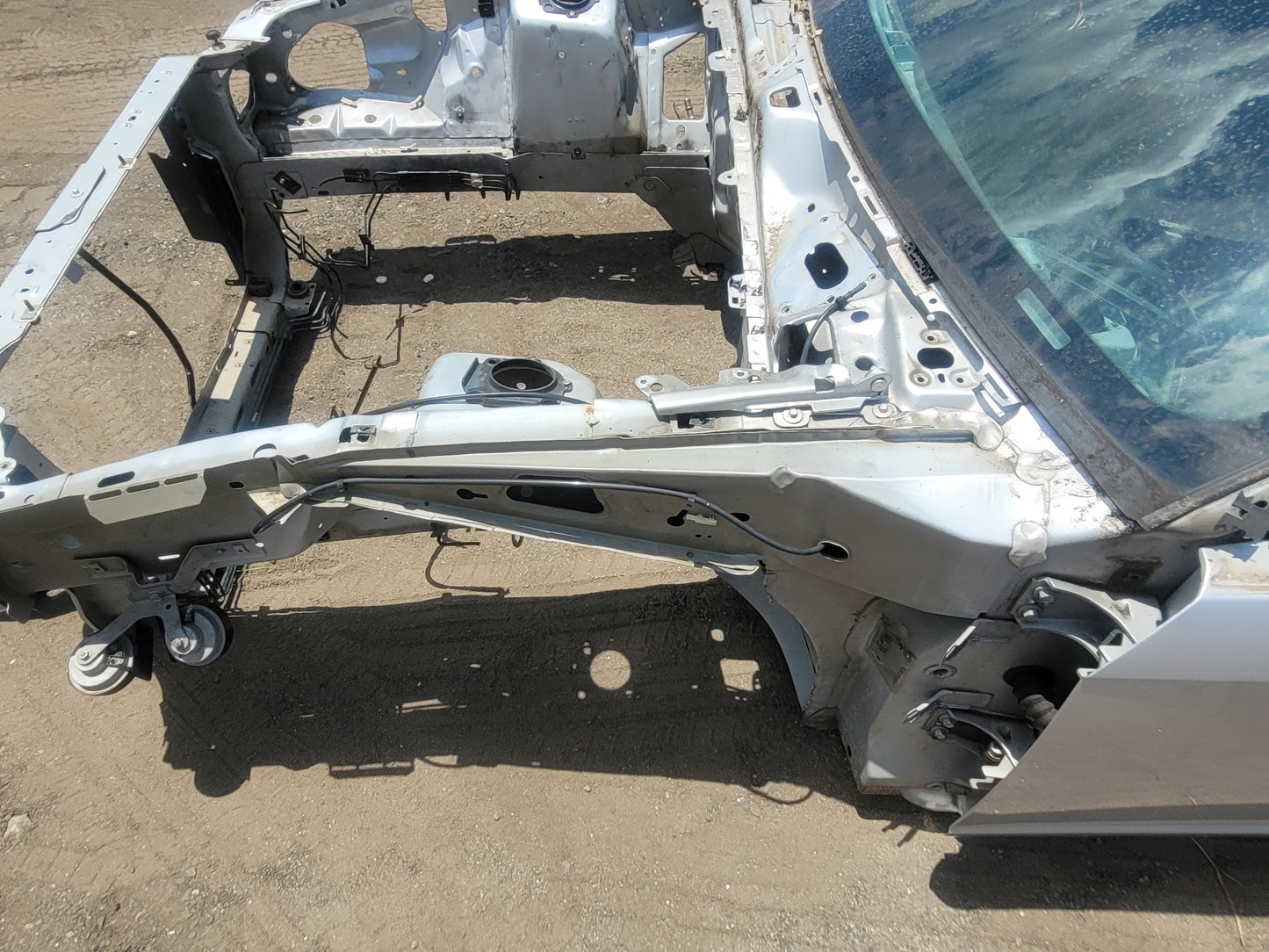 Stock 2573. 2004 Ford Mustang Cobra Coupe Salvage Title Frame Shell