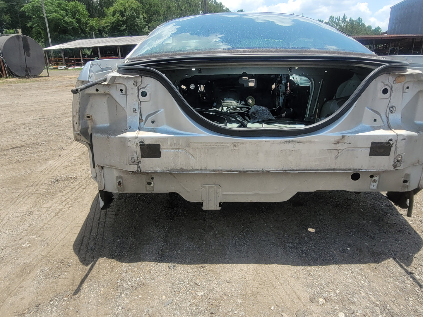 Stock 2573. 2004 Ford Mustang Cobra Coupe Salvage Title Frame Shell