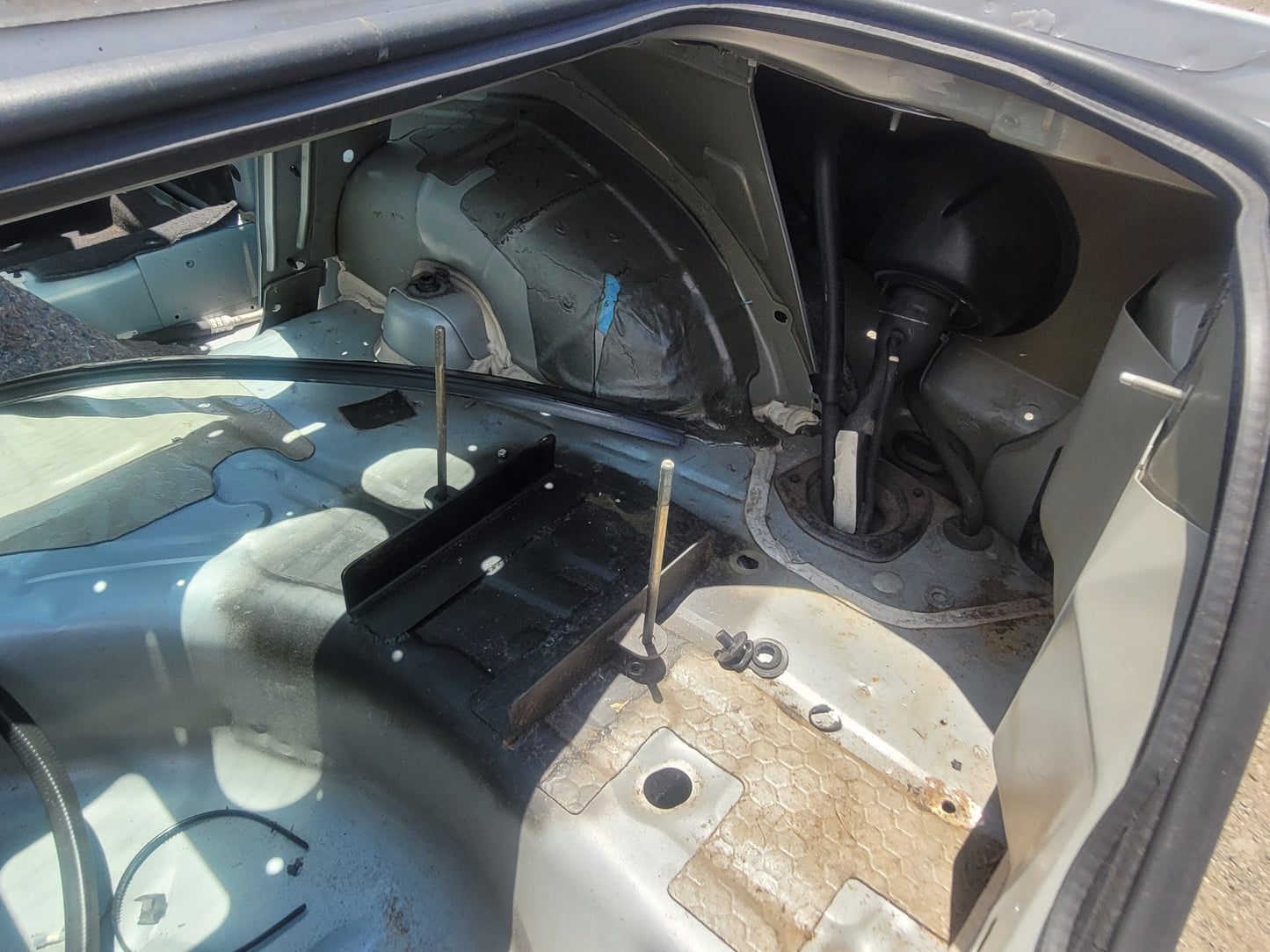 Stock 2573. 2004 Ford Mustang Cobra Coupe Salvage Title Frame Shell