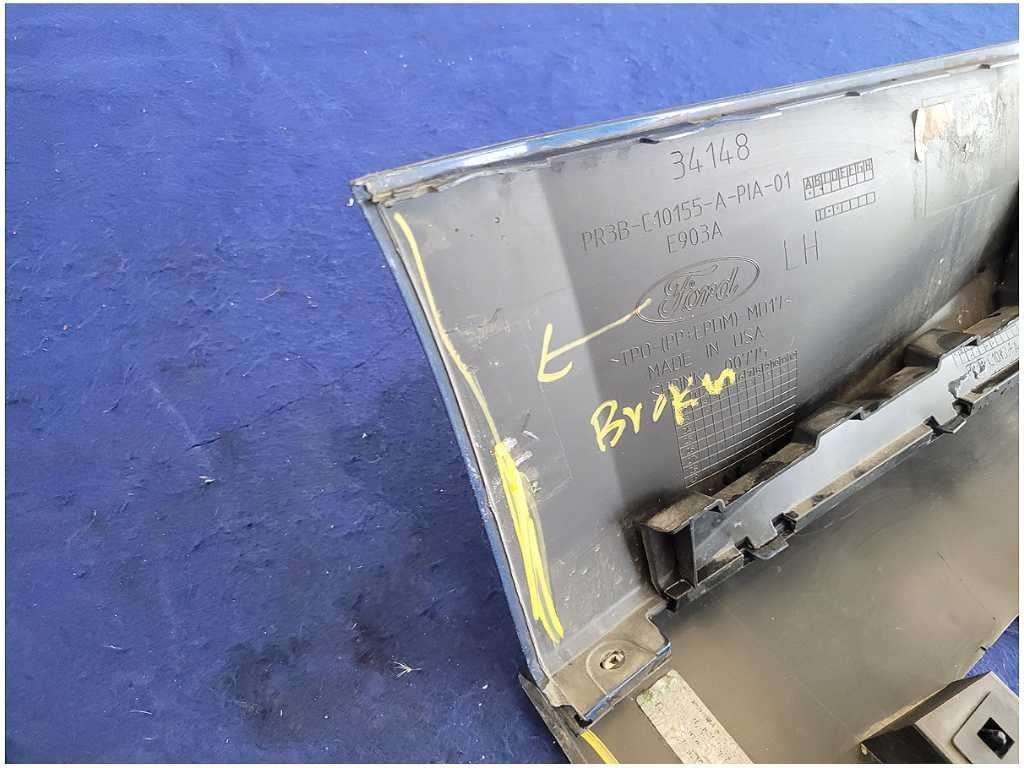 2024-2026 Ford Mustang GT S650 Driver Lower Rocker Panel Paint B3 2904 - The Parts Farm