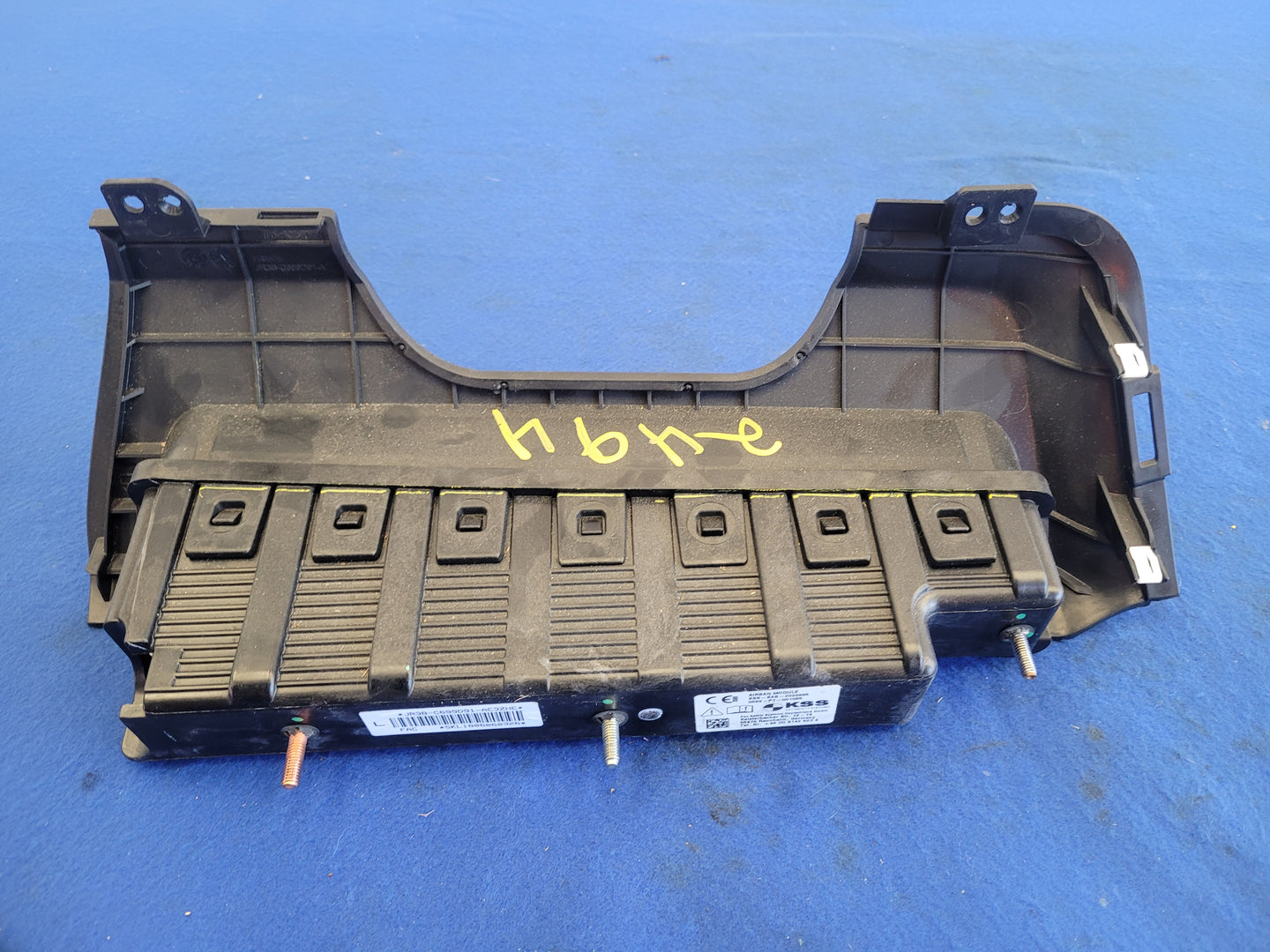 2018-2023 Ford Mustang GT S550 Driver Lower Knee Air Bag 2494 - The Parts Farm