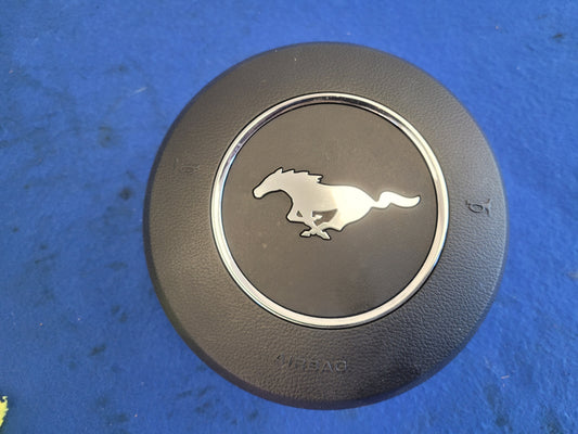 2018-2023 Ford Mustang GT S550 Driver Air Bag Steering Wheel 2494 - The Parts Farm