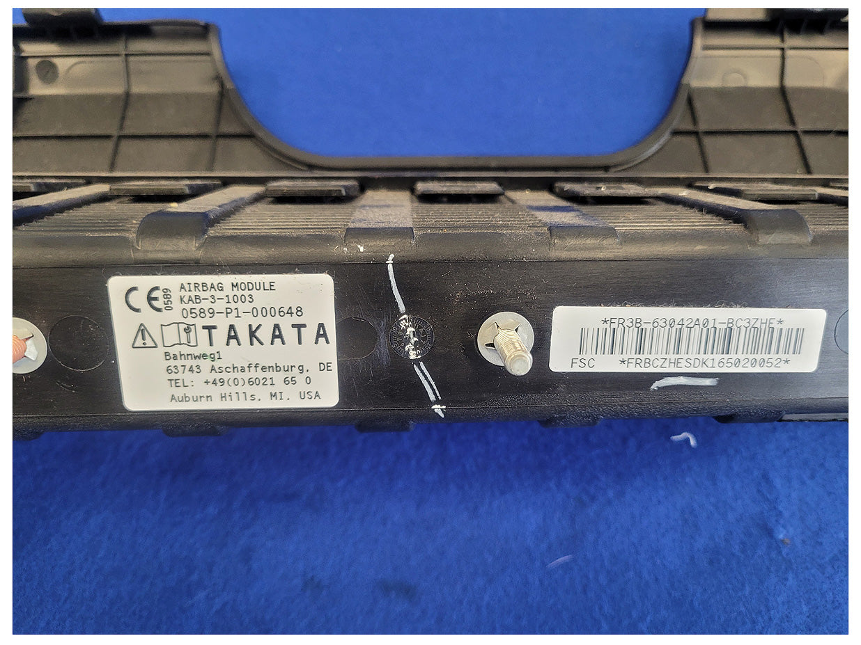 2015-2017 Ford Mustang GT S550 Driver Lower Knee Air Bag 2524 - The Parts Farm