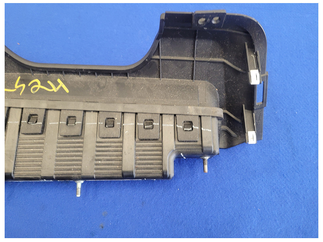 2015-2017 Ford Mustang GT S550 Driver Lower Knee Air Bag 2524 - The Parts Farm