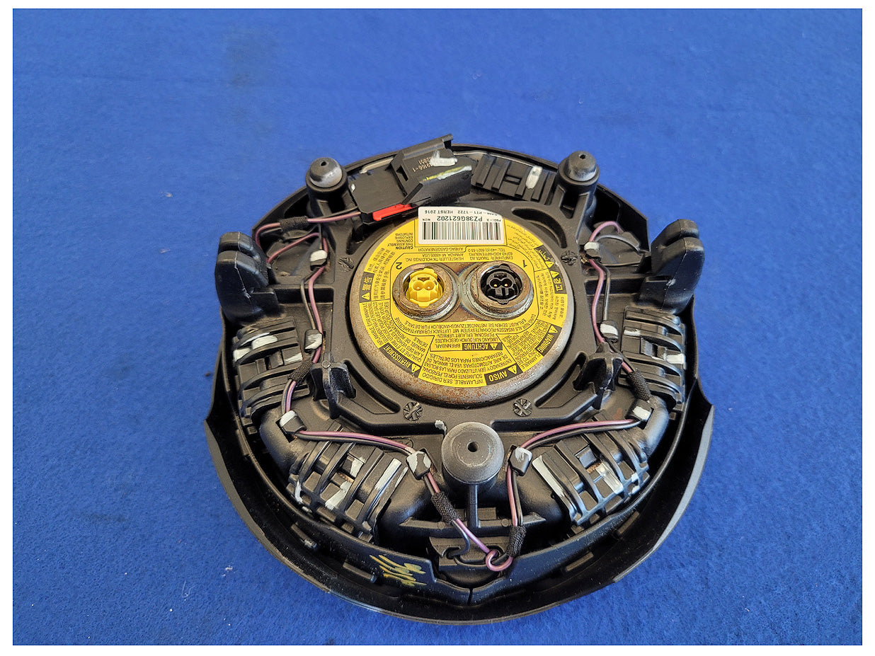 2015-2017 Ford Mustang GT S550 Air Bag Driver Steering Wheel Left Dash 2566 - The Parts Farm