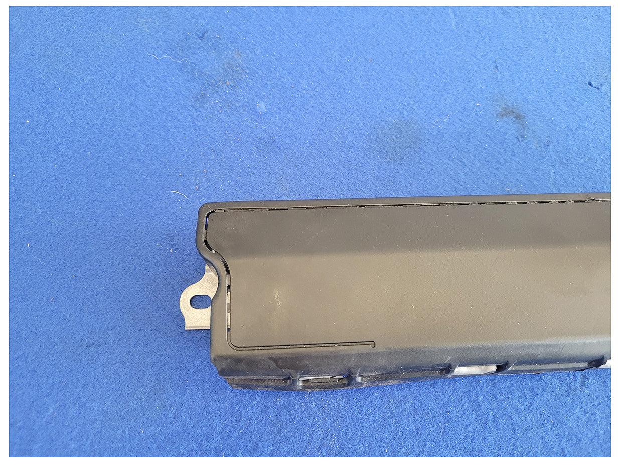 2019 Chevrolet Camaro SS Coupe Driver Lower Knee Air Bag Dash 2492 - The Parts Farm