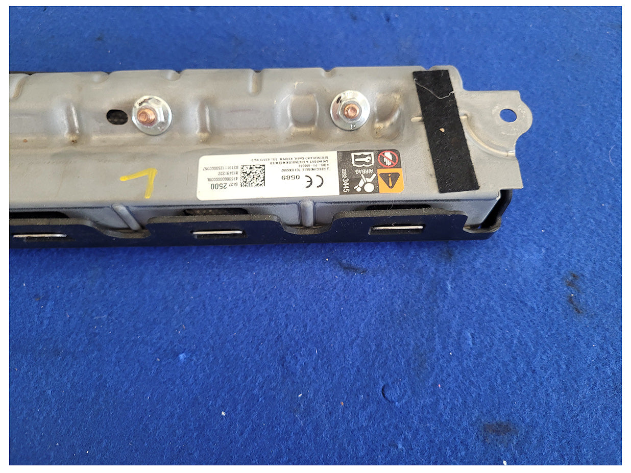 2019 Chevrolet Camaro SS Coupe Driver Lower Knee Air Bag Dash 2492 - The Parts Farm