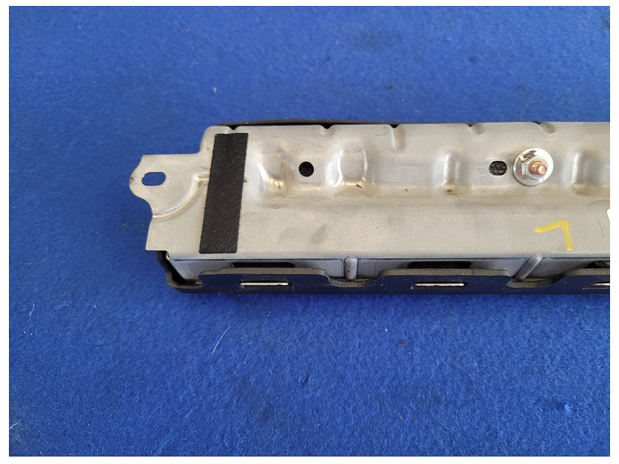 2019 Chevrolet Camaro SS Coupe Driver Lower Knee Air Bag Dash 2492 - The Parts Farm