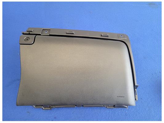 2015-2017 Ford Mustang GT S550 Passenger Glove Box Air Bag Lower Dash 2619 - The Parts Farm