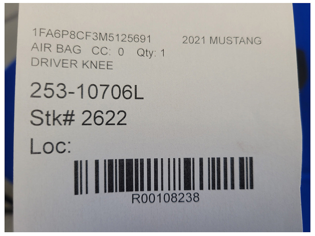 2018-2023 Ford Mustang GT S550 Driver Air Bag Lower Knee Dash Steering 2622 - The Parts Farm