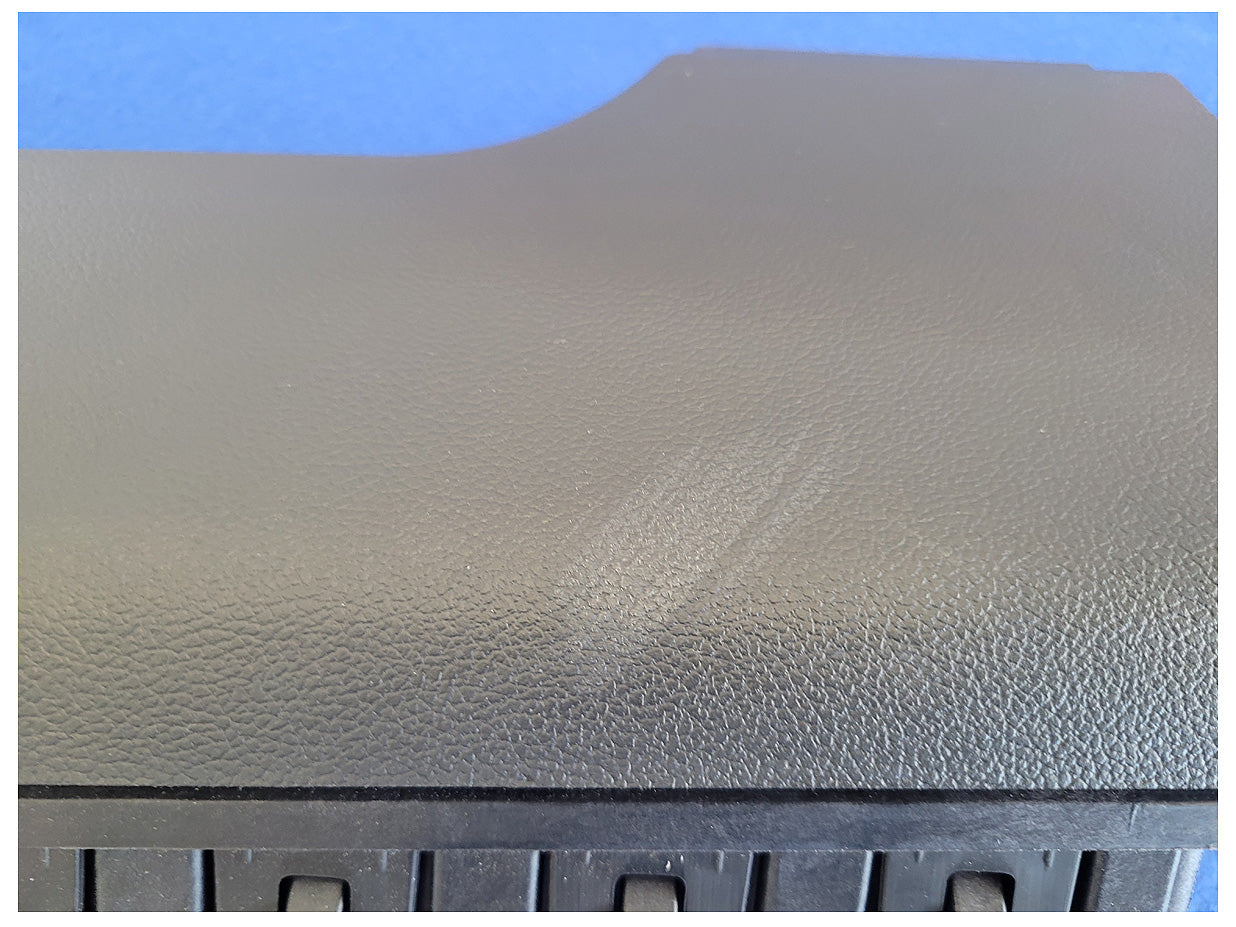 2018-2023 Ford Mustang GT S550 Driver Air Bag Lower Knee Dash Steering 2622 - The Parts Farm