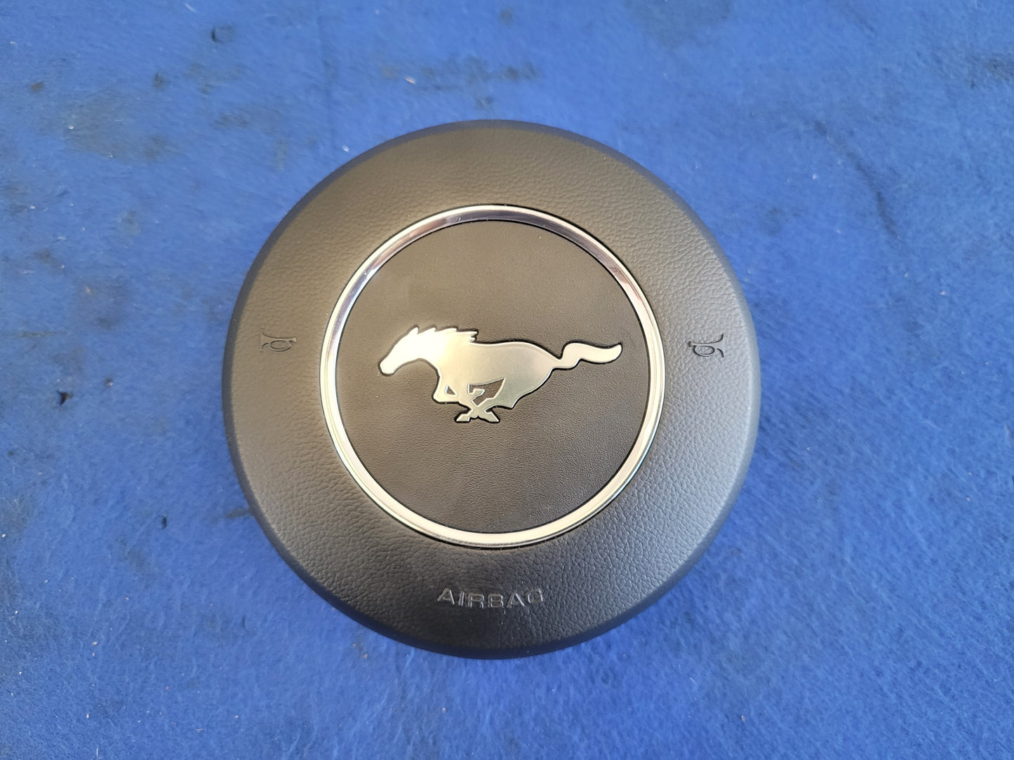 2015-2017 Ford Mustang GT S550 Driver Air Bag Steering Wheel Left LH Dash Front 2618 - The Parts Farm