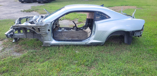 Stock 2608. 2010 Chevrolet Camaro SS Coupe Clear Title Frame Shell Damage 85k Miles