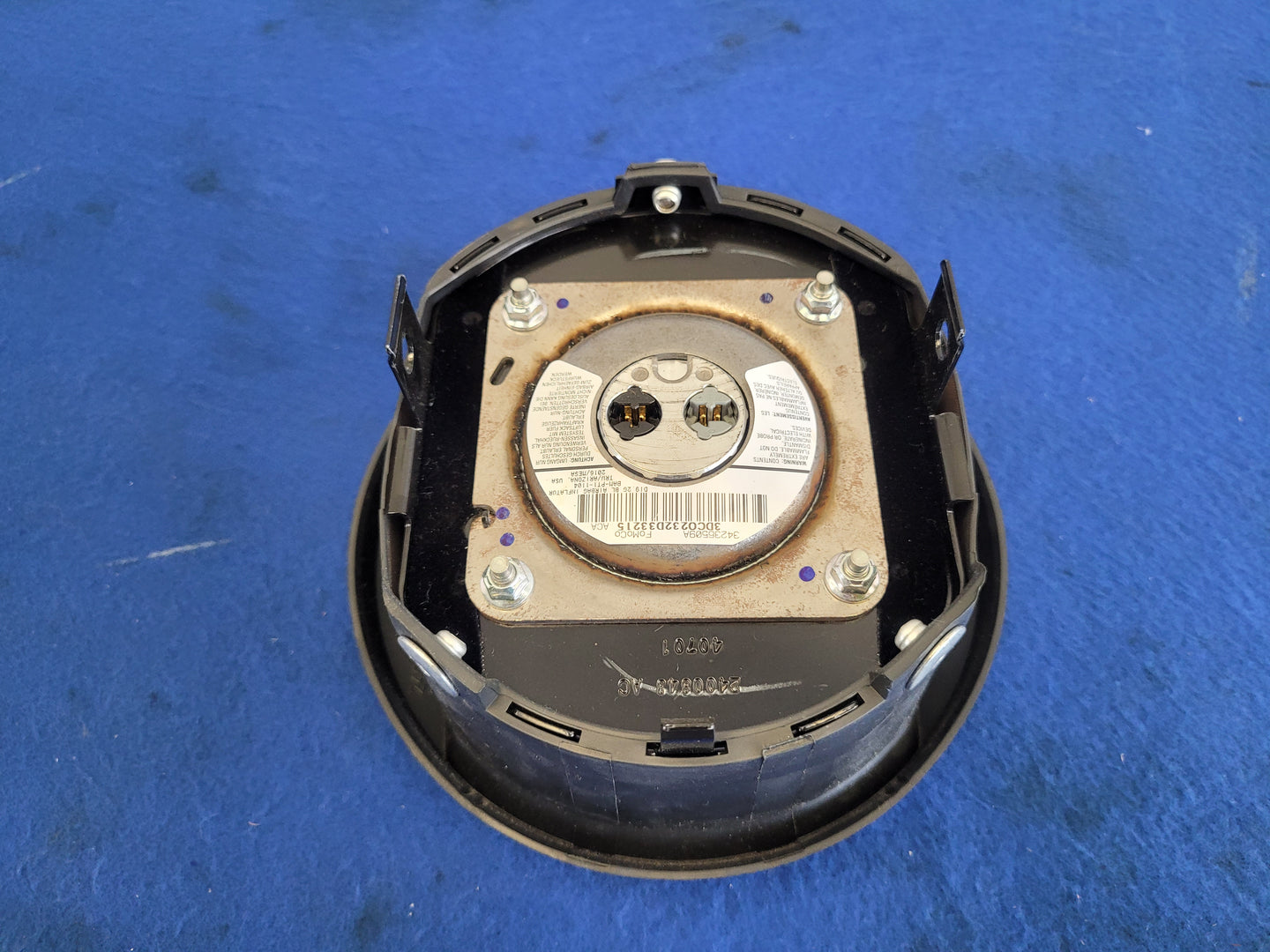 2011-2014 Ford Mustang GT S197 Driver Air Bag Steering Wheel Dash Front Trim 2629 - The Parts Farm