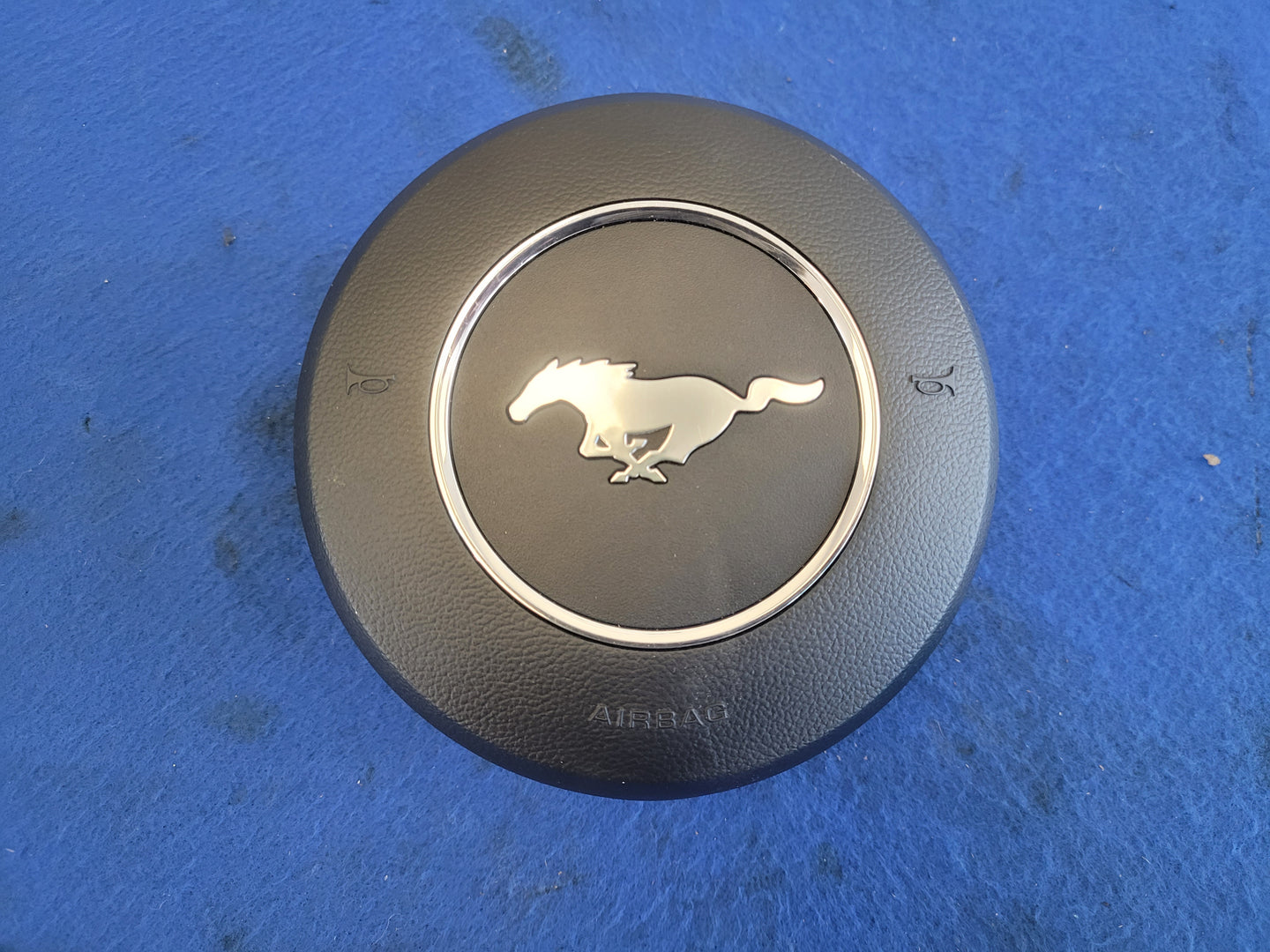 2015-2017 Ford Mustang GT S550 Steering Wheel Air Bag Driver Dash Front 2638 - The Parts Farm