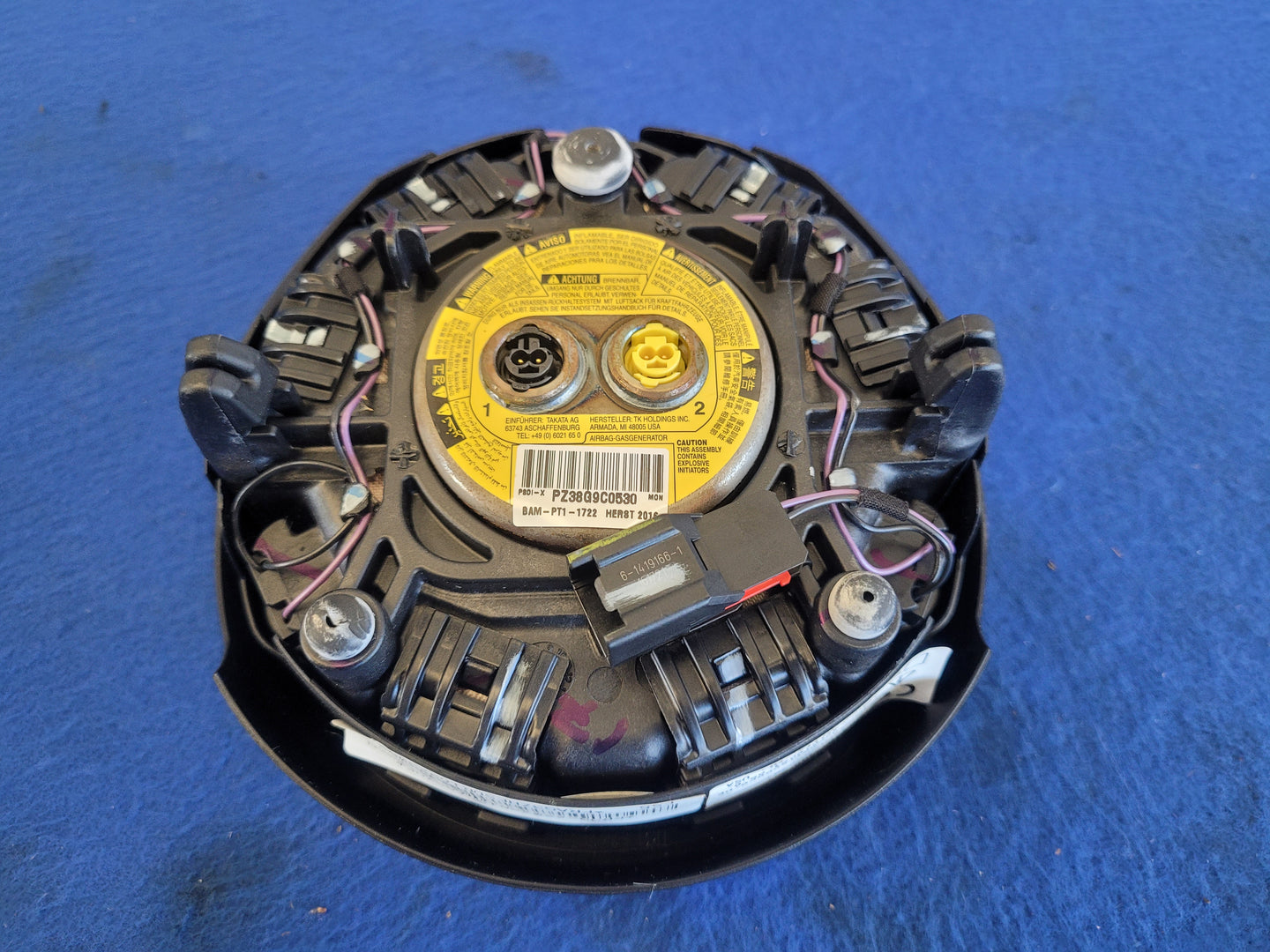 2015-2017 Ford Mustang GT S550 Steering Wheel Air Bag Driver Dash Front 2638 - The Parts Farm