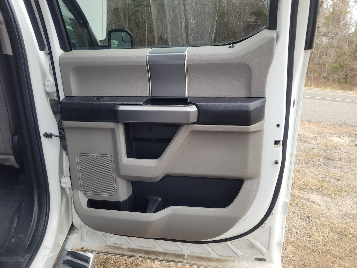 Stock 2661. 2017 Ford F150 Pickup Truck 4x4 5.0L V8 Engine 6R80 Auto Trans 52k Miles - The Parts Farm