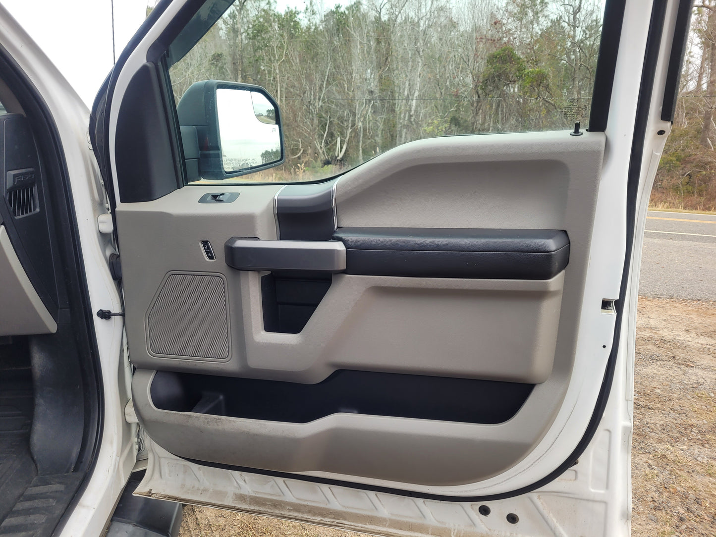 Stock 2661. 2017 Ford F150 Pickup Truck 4x4 5.0L V8 Engine 6R80 Auto Trans 52k Miles - The Parts Farm