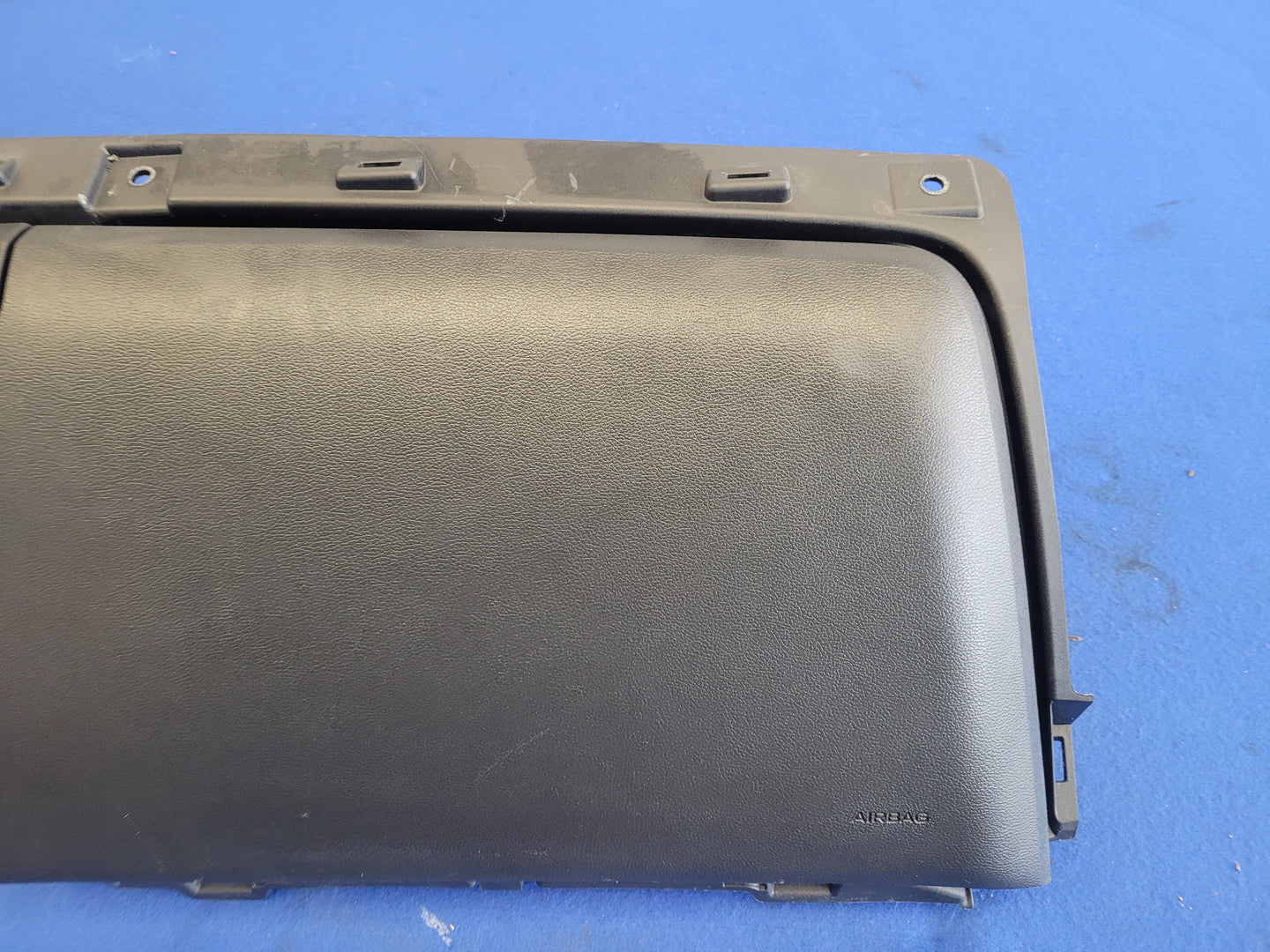 2018-2023 Ford Mustang GT Coupe Passenger Right Lower Knee Dash Air Bag 2665 - The Parts Farm
