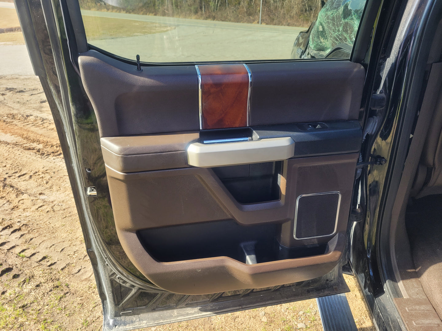 Stock 2680. 2017 Ford F150 Pickup Truck King Ranch Big Boy Leather Daddy!!! 71k Miles - The Parts Farm