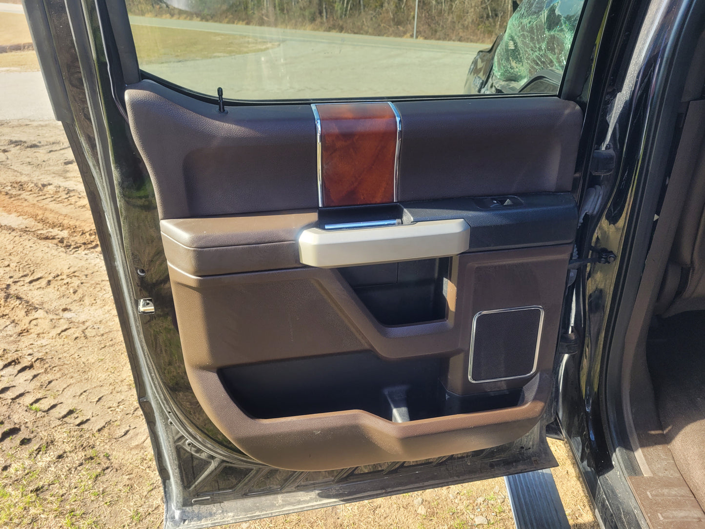Stock 2680. 2017 Ford F150 Pickup Truck King Ranch Big Boy Leather Daddy!!! 71k Miles - The Parts Farm