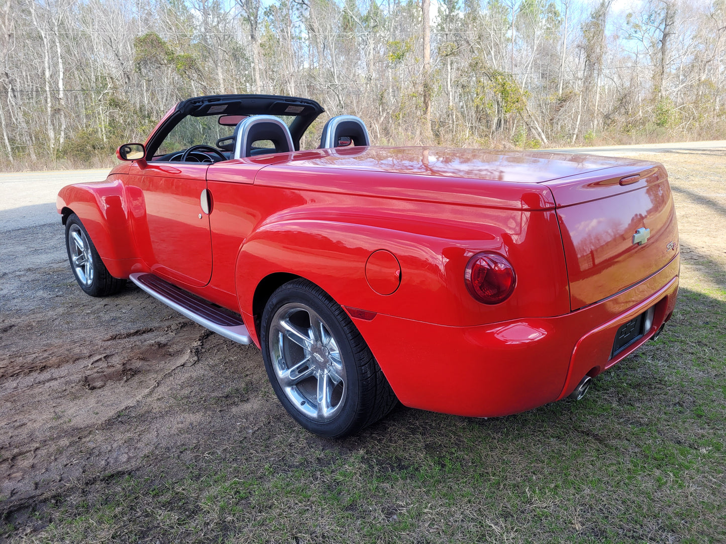 Stock 2682. 2005 Chevrolet SSR Pickup Truck 6.0L LS Engine 4L65 A/T 114k Miles - The Parts Farm