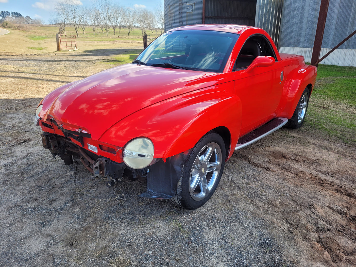 Stock 2682. 2005 Chevrolet SSR Pickup Truck 6.0L LS Engine 4L65 A/T 114k Miles - The Parts Farm