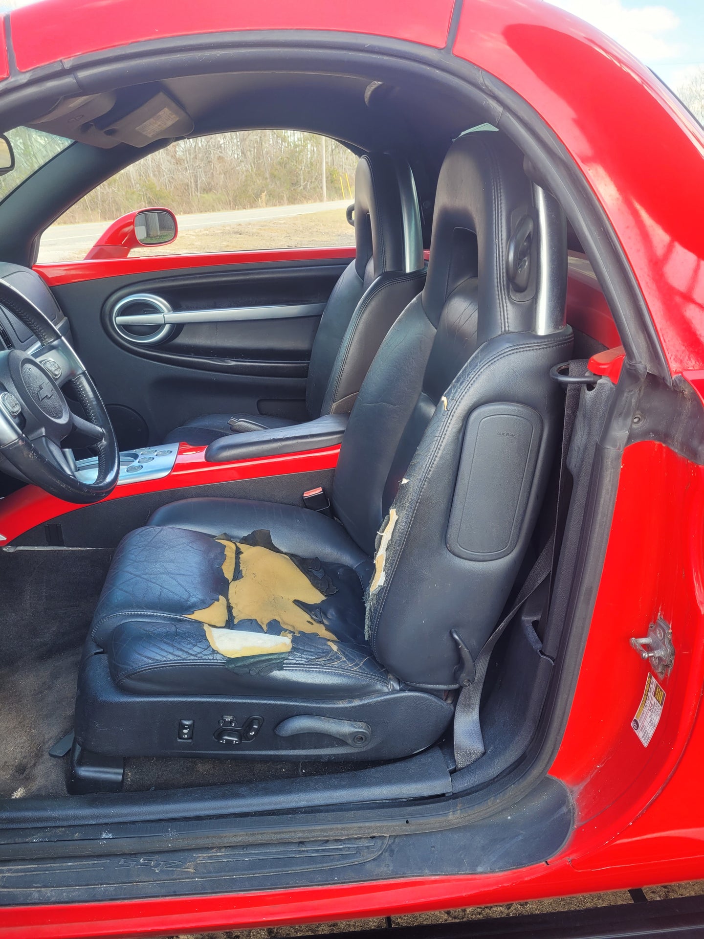 Stock 2682. 2005 Chevrolet SSR Pickup Truck 6.0L LS Engine 4L65 A/T 114k Miles - The Parts Farm