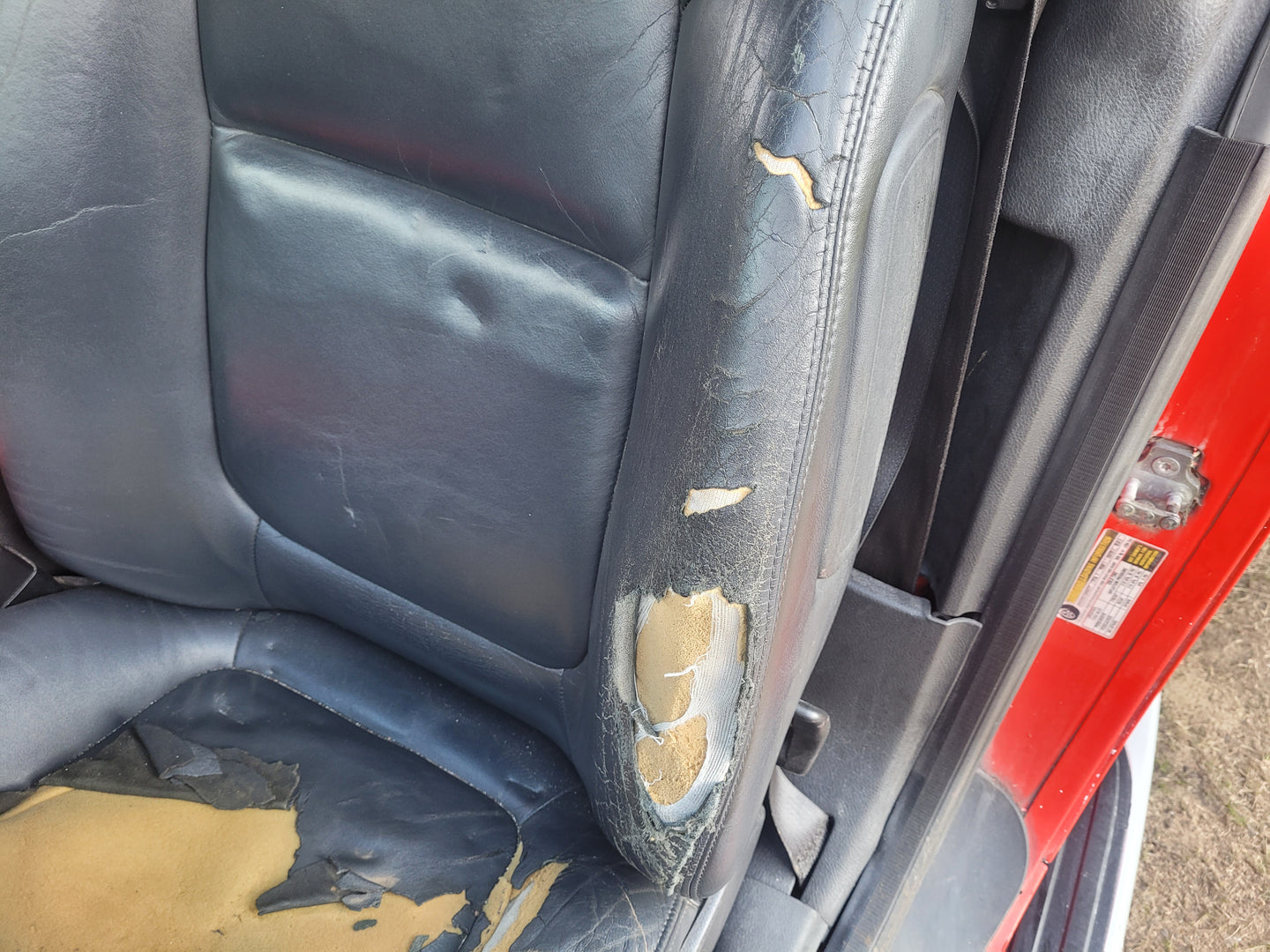 Stock 2682. 2005 Chevrolet SSR Pickup Truck 6.0L LS Engine 4L65 A/T 114k Miles - The Parts Farm