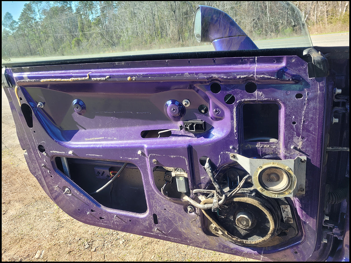 Stock 2687. 2004 Chevrolet SSR Pickup Truck Purple People Eater 124k Miles - The Parts Farm