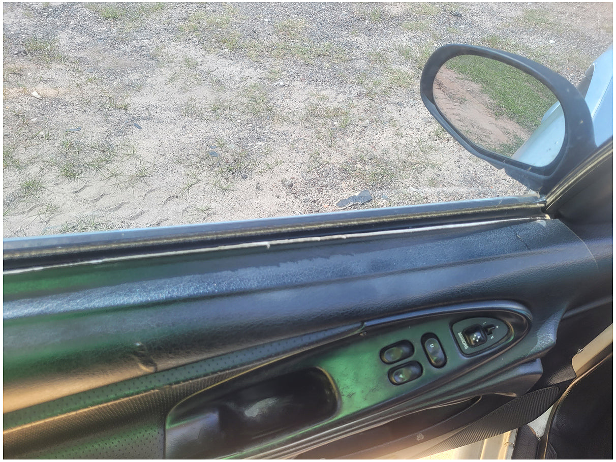 Stock 2720. 1995 Ford Mustang V6 Coupe Export Mirrors Taillights Flares Cluster