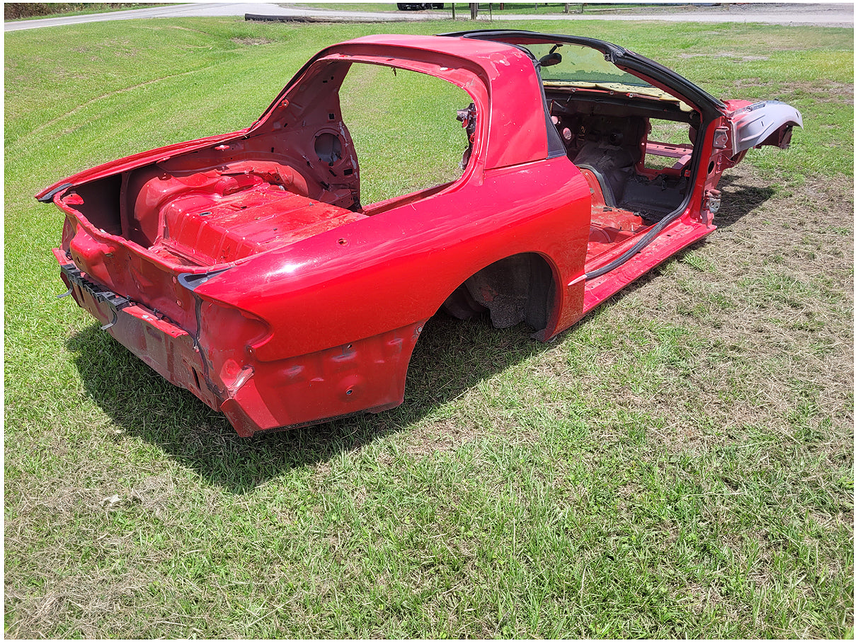 Stock 2653. 2001 Pontiac Firebird Trans Am Hatchback Clear Title Frame Shell Body