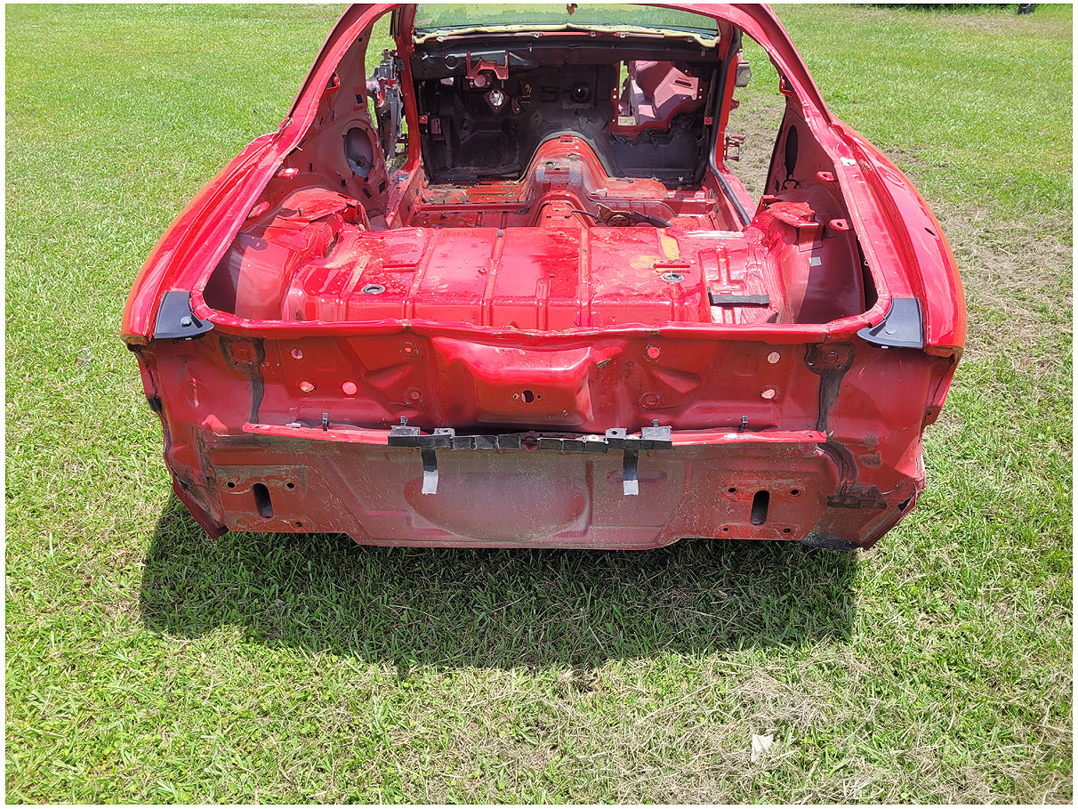 Stock 2653. 2001 Pontiac Firebird Trans Am Hatchback Clear Title Frame Shell Body